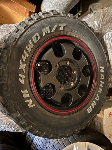 最終値下げ。ハイエース.NV350キャラバンホイルタイヤ付き