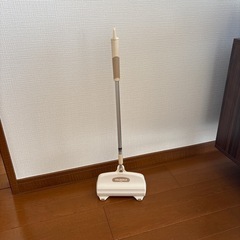 【お渡し決定】コロコロ　カーペットクリーナー ニトムズ