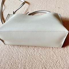決まりました【中古品】レガートラルゴ 人気のかるいかばんの画像