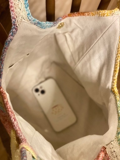 ハンドメイド　手作り優しい色❤️カラフルなグラニーバッグ薄色　大容量　激レア可愛い