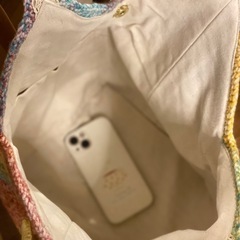ハンドメイド　手作り優しい色❤️カラフルなグラニーバッグ薄色　大容量　激レア可愛いの画像