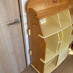 DWE ディズニー英語　棚　ウッドの画像