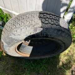 ホイール付きタイヤ1本の画像