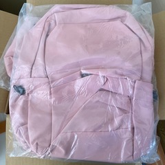 未使用品ピンクのリュック　