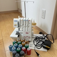11万5千円のロックミシン　mo-114dm juki 2本針4...