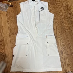 【新品未使用、タグ付き】女性用　ゴルフウェア　size:Ｌ