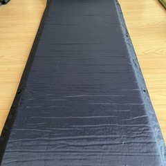 キャンプ用品　インフレーターマット3㎝　ナチュラルシーズン