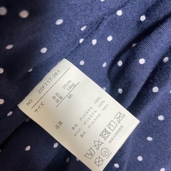 【美品】女の子 中綿 袖なし上着 95cmの画像