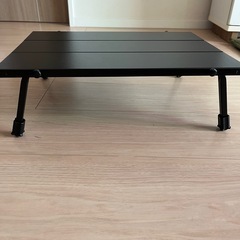 キャンプ用品　ローテーブル　