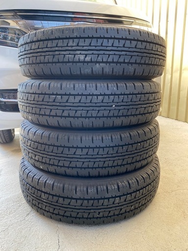 ダンロップ 195/80R15 4本セット