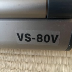 80インチ自立式スクリーンの画像