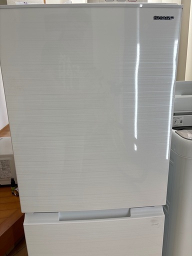 冷蔵庫SHARP152L 2020年製 (ソラマメ) 田浦の生活家電《その他》の中古 