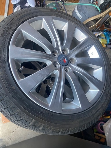 早い者勝ち！　30プリウス　17インチアルミ　スタッドレス