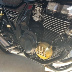 KAWASAKI ZRX400の画像