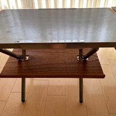 ユニフレーム　焚き火テーブル2つの画像