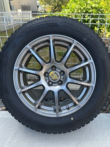 BLIZZAK DM-V3 ブリザック スタッドレス　225/60R17
