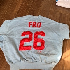 KEBOZ トレーナーの画像