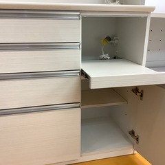 【リサイクルサービス八光】幅120㎝　古賀家具　エナメルホワイト食器棚　OPサフラン