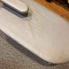 アイロン台 /箱/掃除用コロコロ2つ