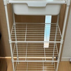 【差し上げます】ニトリ　組み立て式ラック 白の画像