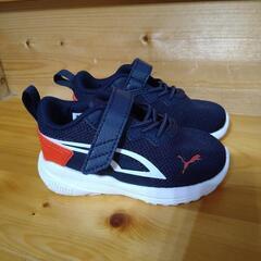 ★未使用★PUMA プーマ　靴　スニーカー　13cmの画像