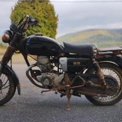 レストアベース　YAMAHA　YD125の画像