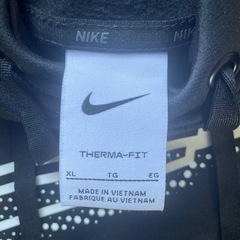 NIKE パーカー　美品　XLの画像