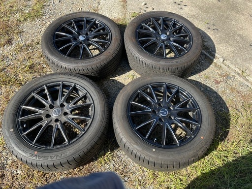 タイヤホイールセット 215/55/17 11月末処分予定