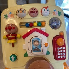 アンパンマン　手押し車　乳母車の画像