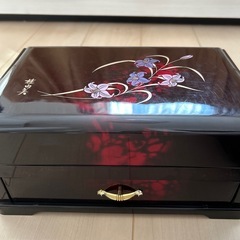 桂由美のジュリーボックスの画像