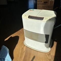 石油ファンヒーター
