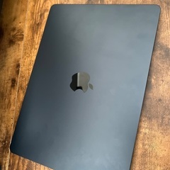 MacBook Air M3 2024