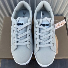 新品未使用品 !!　moz モズ スニーカー レディース ローカット シンプル 軽量 sweden スウェーデン の画像