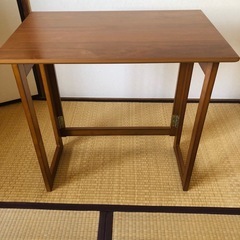 【差し上げます】木製　折りたたみデスクの画像