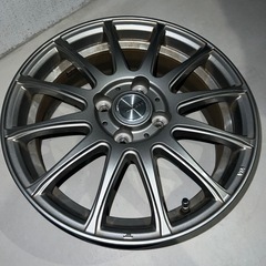 スタッドレスホイール4本セットトヨタアクアの画像