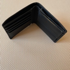 アルマーニ　二つ折り財布
の画像