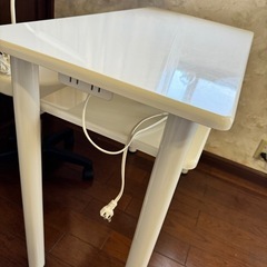 ネイル机　椅子セットの画像