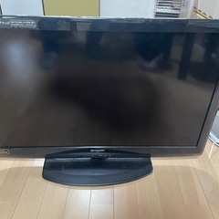 シャープAQUOS液晶テレビ32型の画像