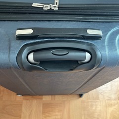 決まりました 
大型 　スーツケースの画像