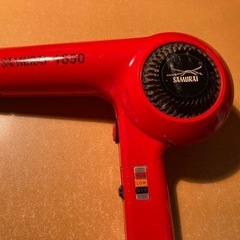 ヘアードライヤー1650W。動作確認済み。