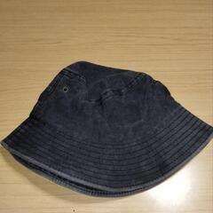 バケットハットの画像