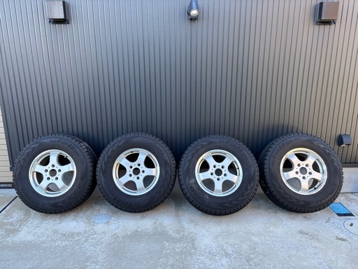 メルセデスベンツ Gクラス スタッドレスタイヤ&ホイールセット16インチ