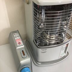 【美品】トヨトミ 木造8畳 コンクリート10畳まで 反射式石油ストーブ ホワイト RSH29B「管理No2」の画像