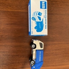 トミカ　トヨタダイナ