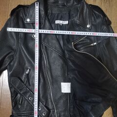 ☆良品☆ラム革 パンチング加工 ダブルライダースジャケット M