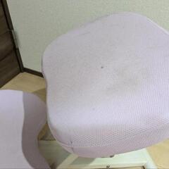 ニトリ　姿勢保持椅子　バランスチェアの画像