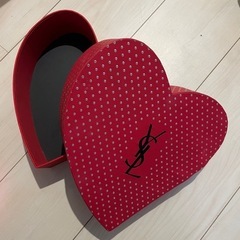 【美品】YSLハートボックス