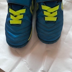 ヒュンメル　サッカーシューズの画像