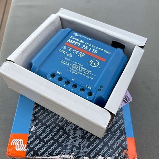 その他 Victron BlueSolar charger controller MPPT 75/15