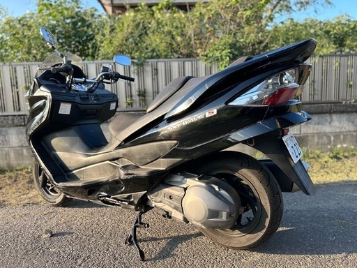 ⭐️自賠責3年付き⭐️SKYWAVE250タイプS⭐️バッテリー・プラグ新品交換済み⭐️250ccビッグスクーター⭐️ ⭐️自賠責3年付き⭐️SKYWAVE250タイプS⭐️プラグ・グリップなど新品